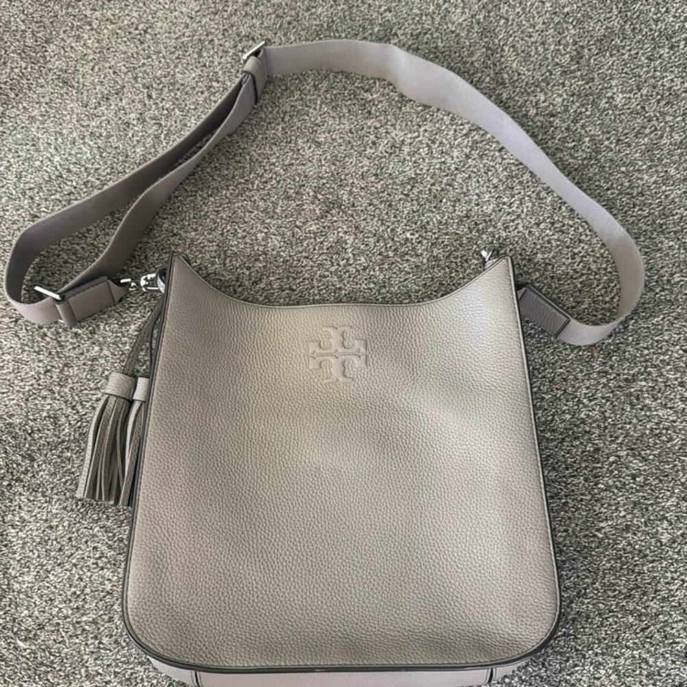 Tory Burch Adjustable Crossbody / Shoulder purse